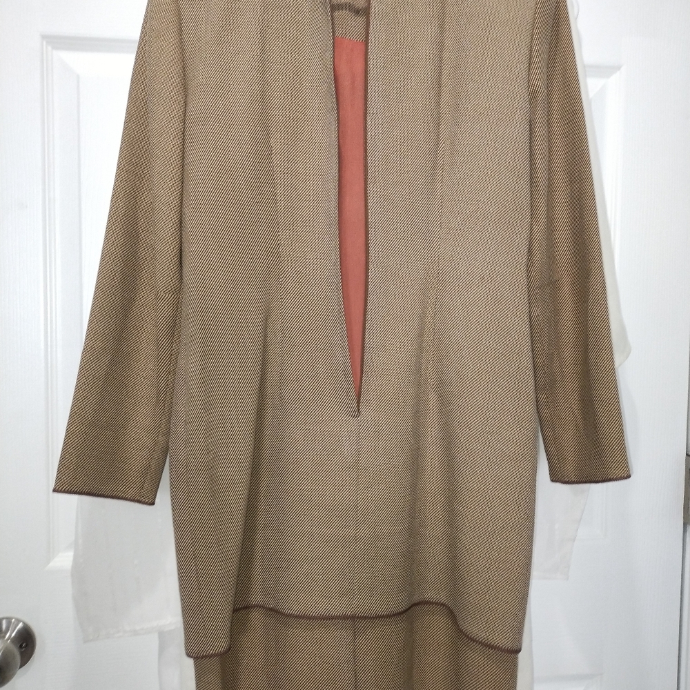 Dress - Picture 9 of 12
